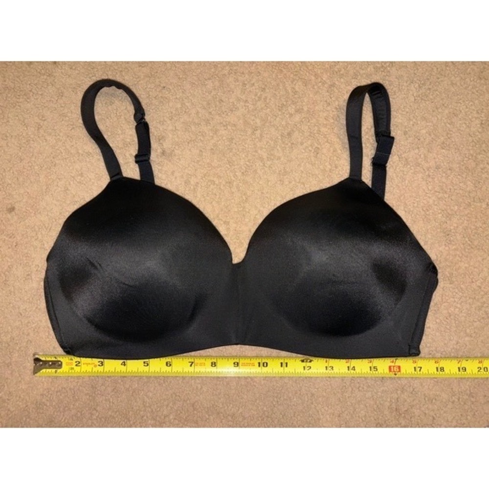 Cacique Black Wireless T-Shirt Bra 38DD Smooth Padded Adjustable Straps T37-14